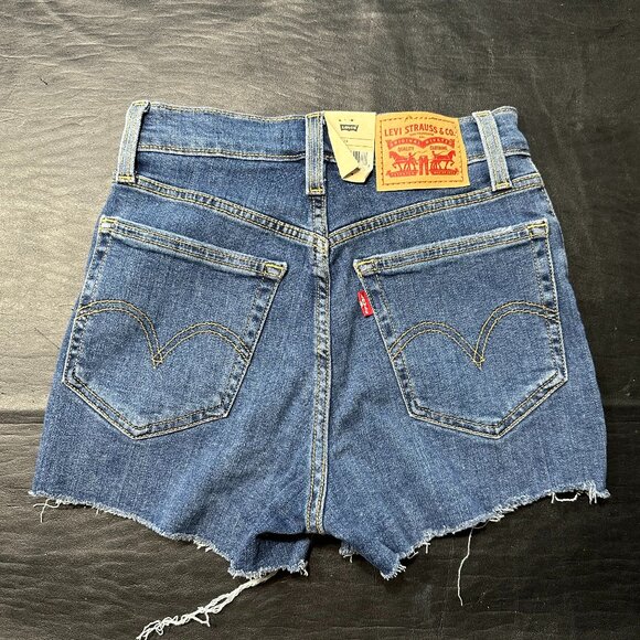 Levi's Women's High - Rise Jean Shorts - NWT - Picture 2 of 3